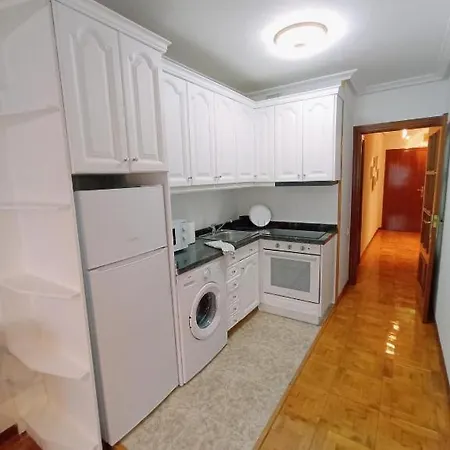 Maura 2 * אוביידו